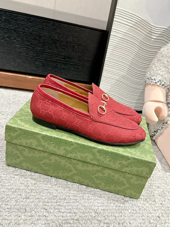 Gucci Shoe 